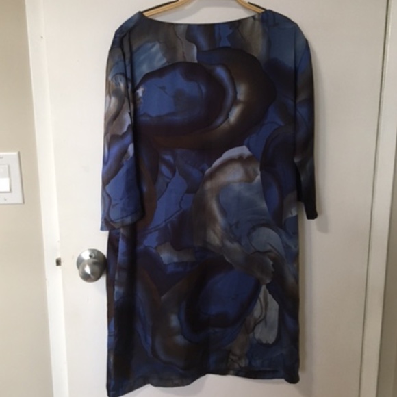 Lovely modern-art style silky Soya Concept dress - Picture 7 of 7